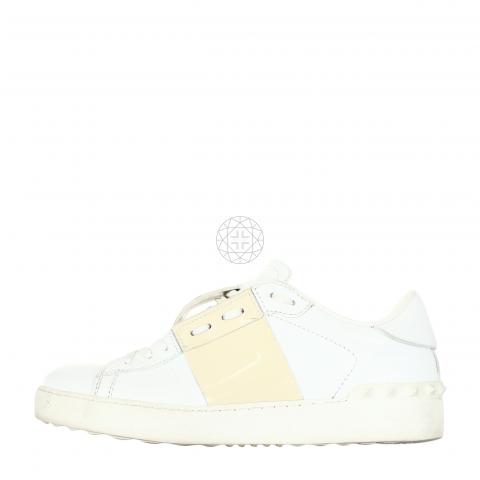 Valentino open low shop top patent sneaker